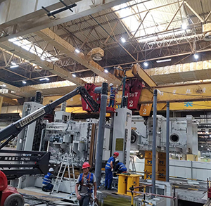 工廠大型機械安裝